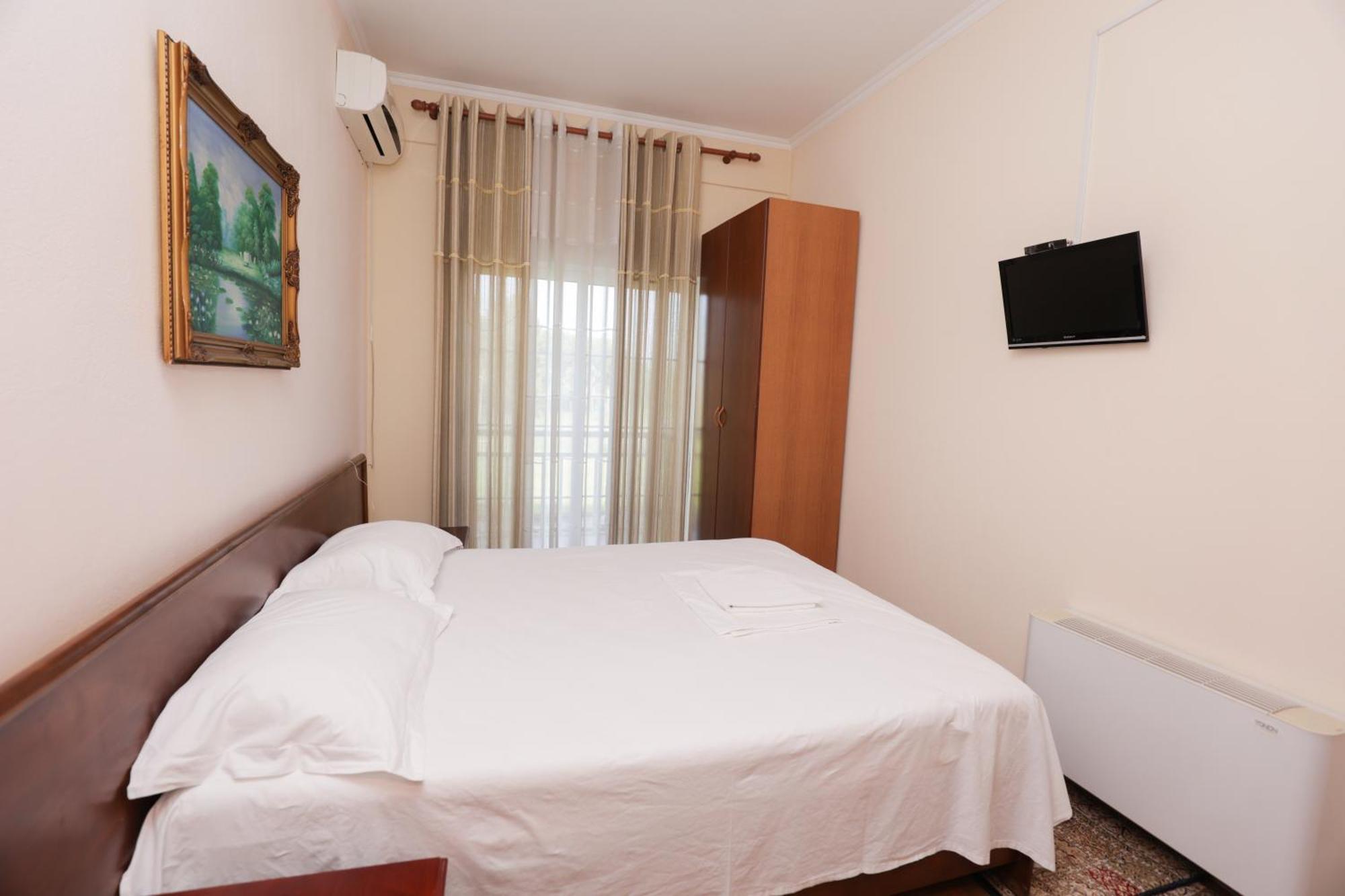 Mema Hotel